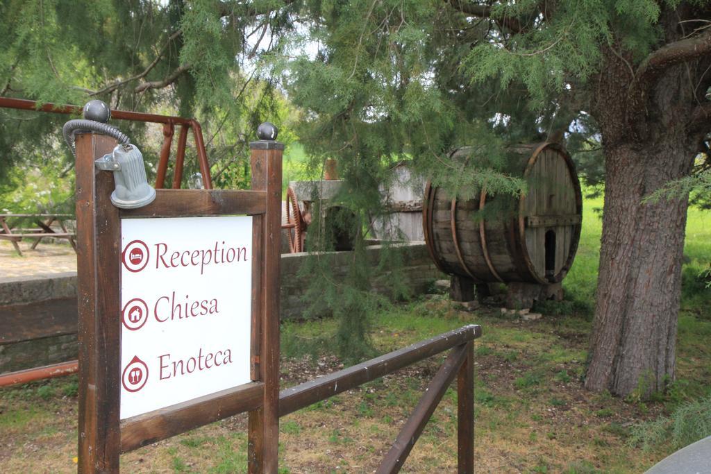 Hotel La Quiete Ассизи Экстерьер фото