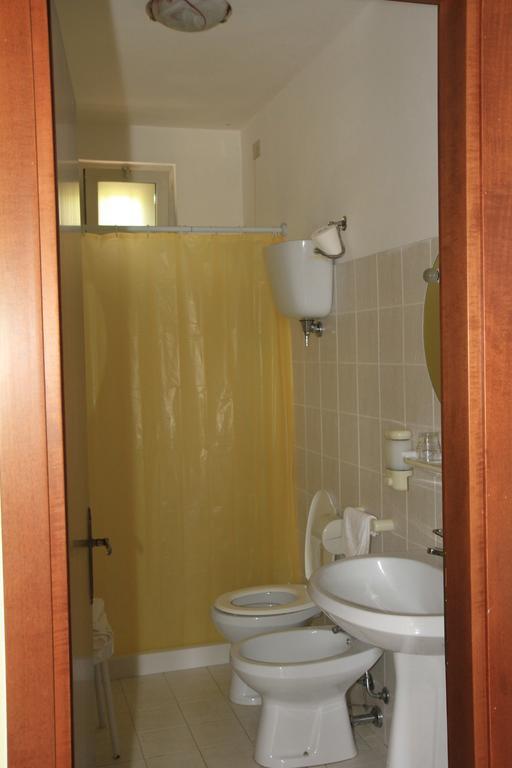 Hotel La Quiete Ассизи Номер фото